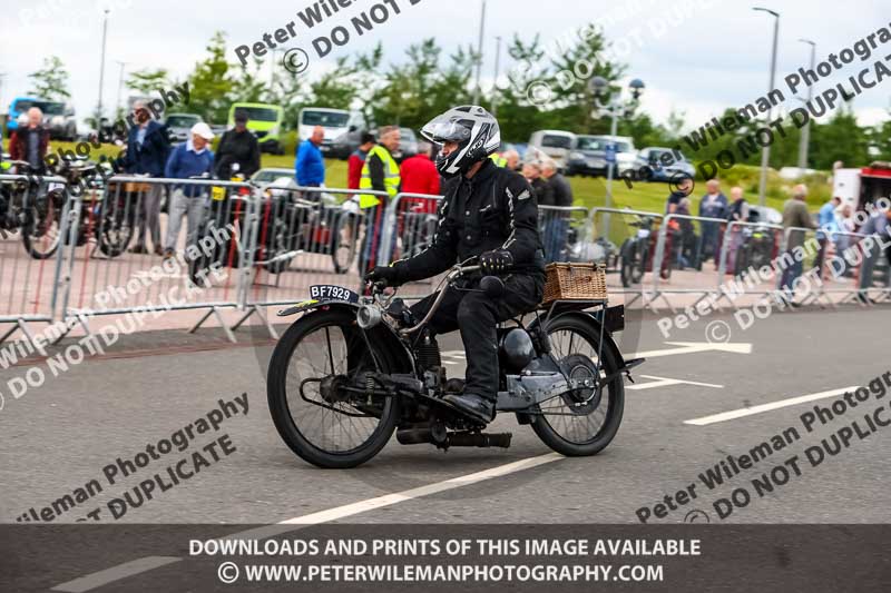 Vintage motorcycle club;eventdigitalimages;no limits trackdays;peter wileman photography;vintage motocycles;vmcc banbury run photographs